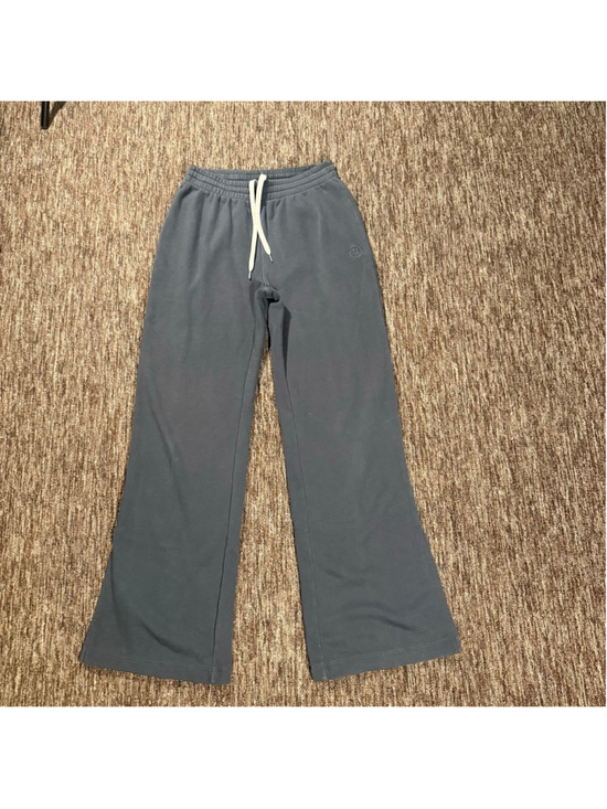 Vuori Pants - Vuori Sedona Wide Leg Split Hem Sweatpants lounge Grey Small
